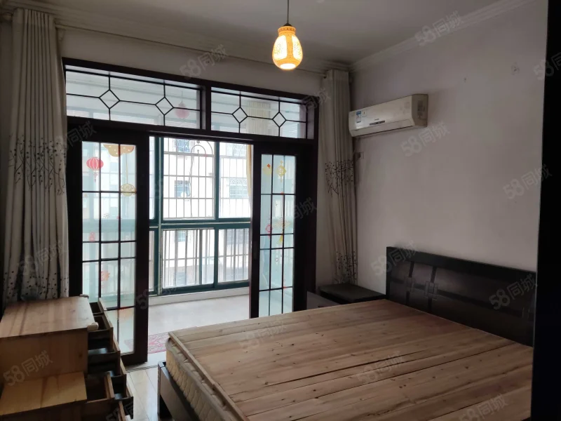 景泰园单位房·165平方·四房两厅两厅·带车位53万·好楼层