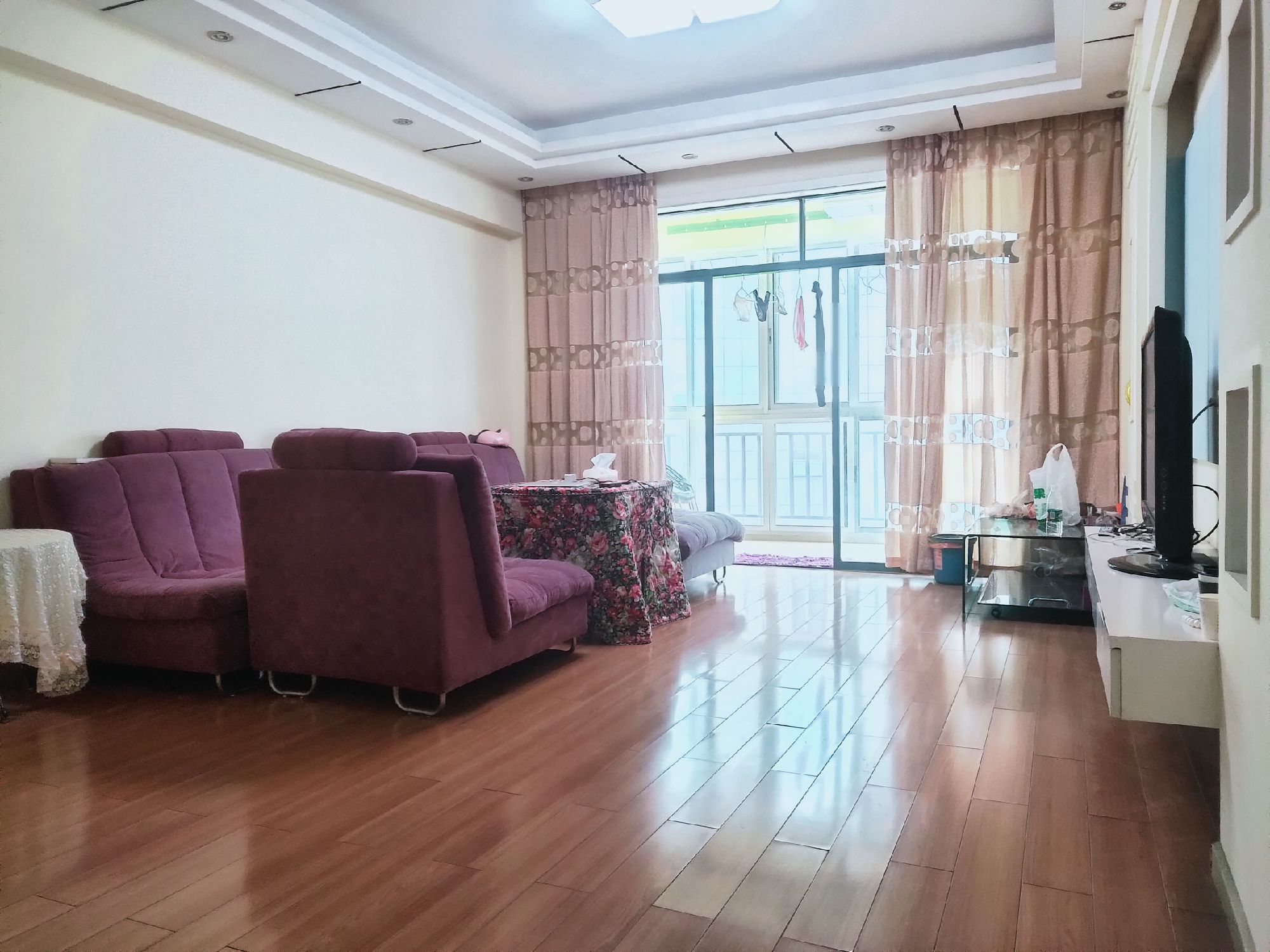 永邦欧洲城·三楼好楼层·网红桥就在隔壁·53万送麻将房·生活露台