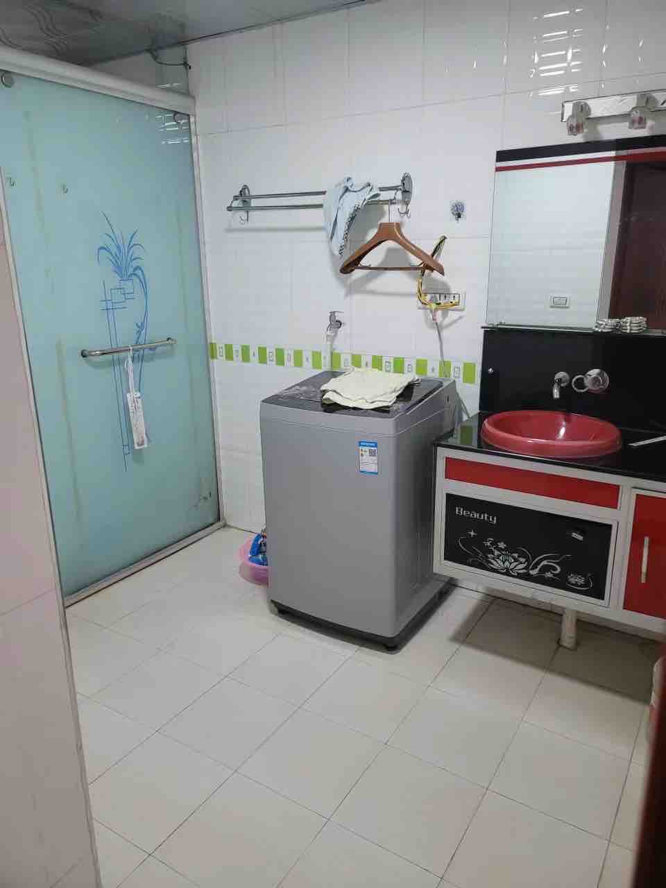 下庄小区·二楼·两室两厅·温馨整洁出租1000