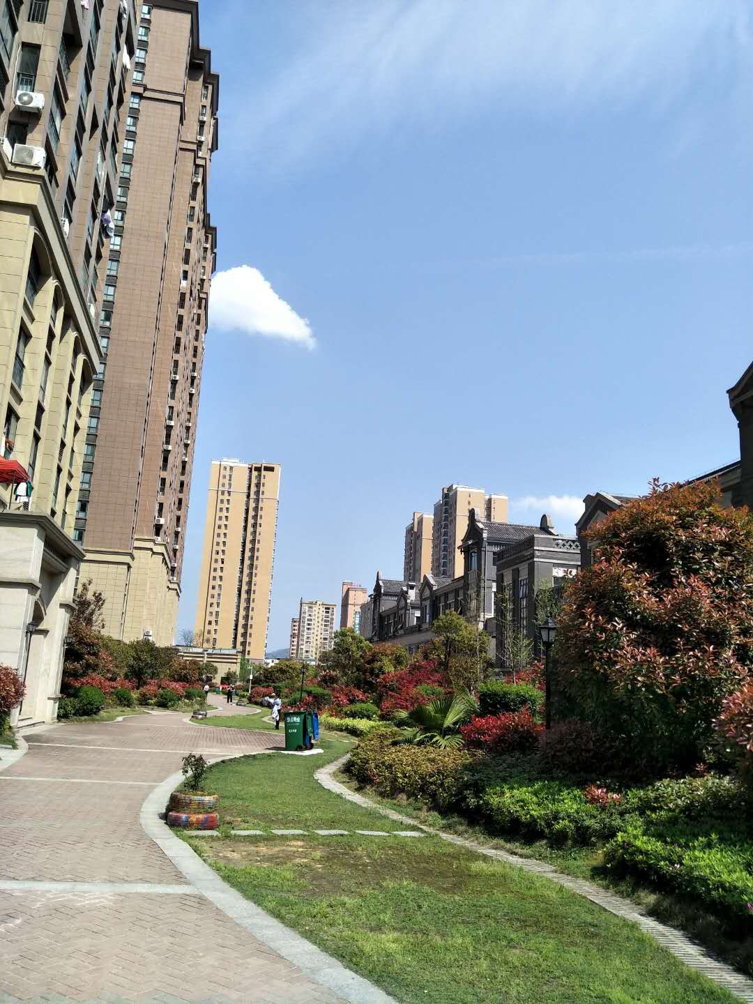 赤壁印象五号公馆2a2106室137平米21层商品房住宅出售